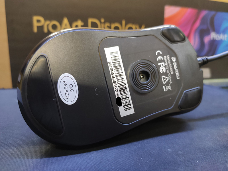 DAREU EM908 RGB Gaming Mouse DAREU EM908 RGB Gaming Mouse