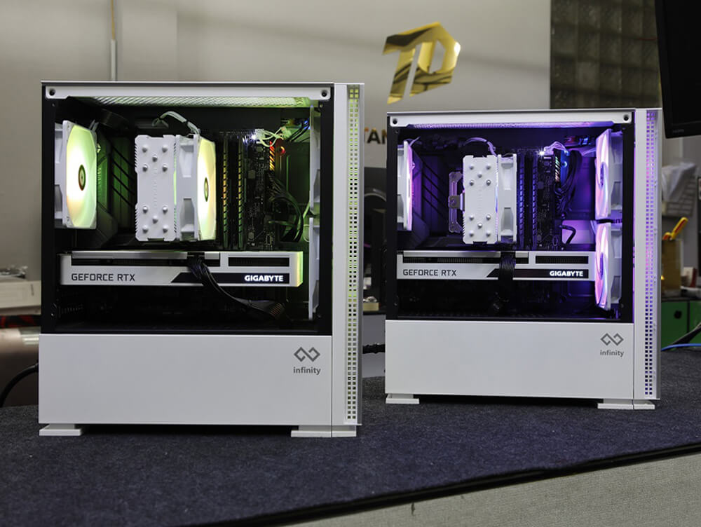 Infinity Eclipse M - Tempered Glass Case