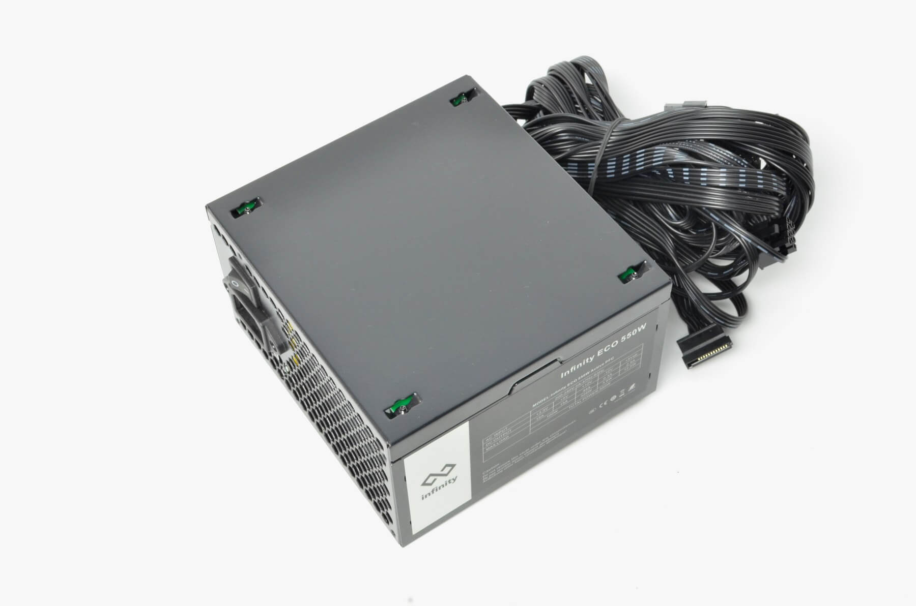 Infinity ECO 550W Single Rail – True Power Features 06 Infinity ECO 550W Single Rail – True Power