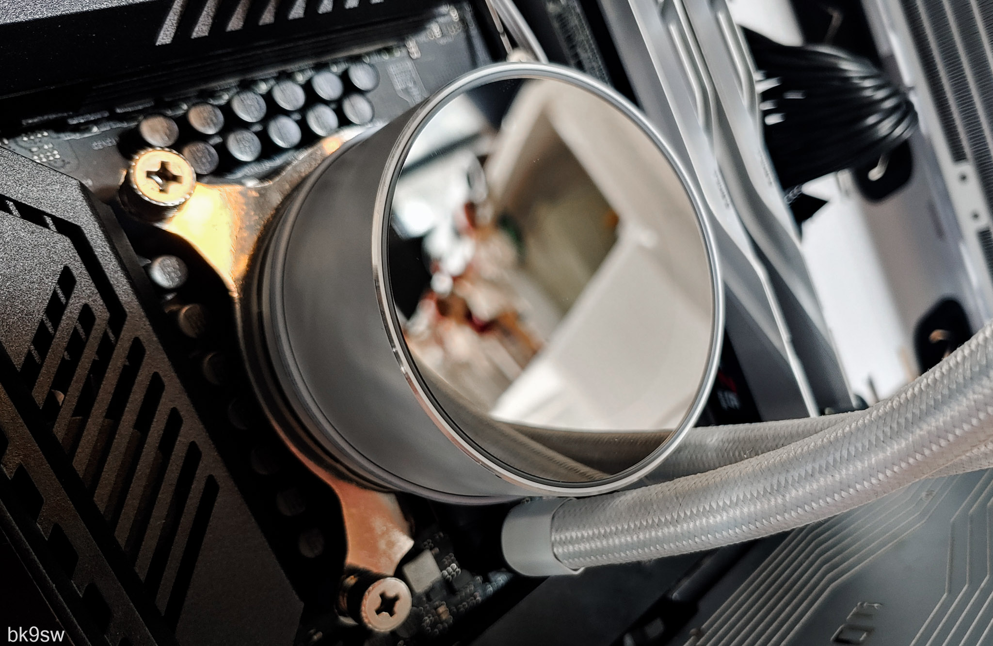 Thermalright Frozen Magic 360 Scenic Snow White - AIO CPU Cooler Thermalright Frozen Magic 360 Scenic Snow White - AIO CPU Cooler