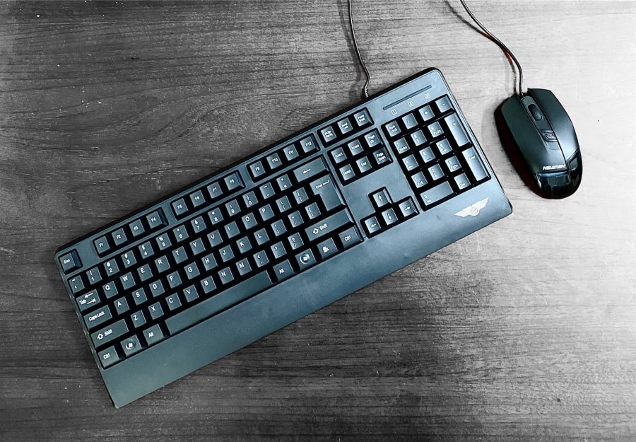 Newmen E340+ - Black Keyboard