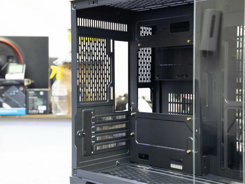 Shizo Rails Infinity Shizo - Micro-ATX Chassis | Giá tốt 08/2026 | Trả Góp 0%