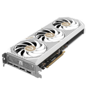 ZOTAC GAMING GeForce RTX 5070 AMP White Edition - 12GB GDDR7